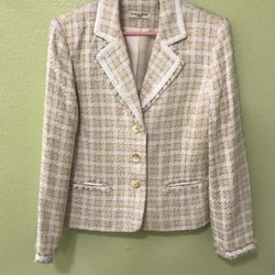 Size 12 — Yellow Jacket