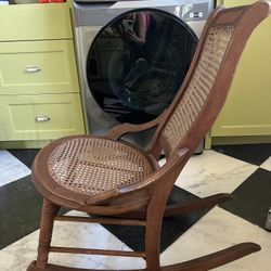 Solid Wood Rocking Chair