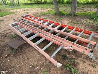 3 LADDERS FOR SALE – READY TO WORK! 🔥