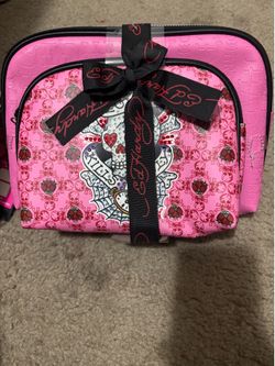Ed Hardy Cosmetic Set