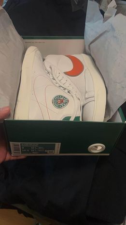 Stranger Things Shoes Size 9