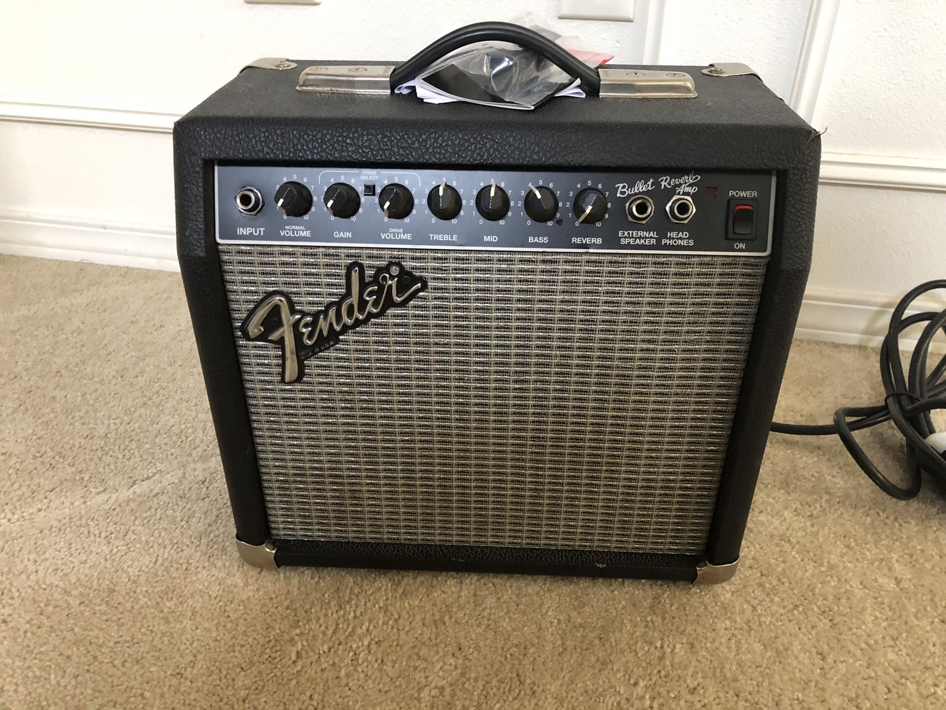 Fender Bullet Reverb Amp (PR 241) for Sale in Snohomish, WA OfferUp