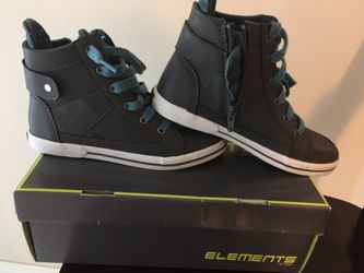 MACY'S. ELEMENTS BY NINA. Kids shoes - boots