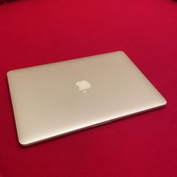 MacBook PRO Mid 2012 15.4 Inch  READ DESCRIPTION 