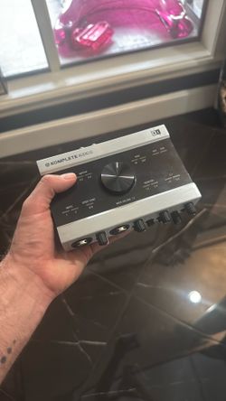 Komplete audio 6