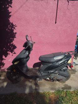 Moto scooter 2015