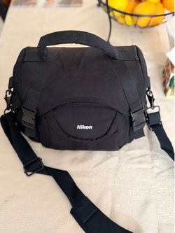 Nikon D3400 camera