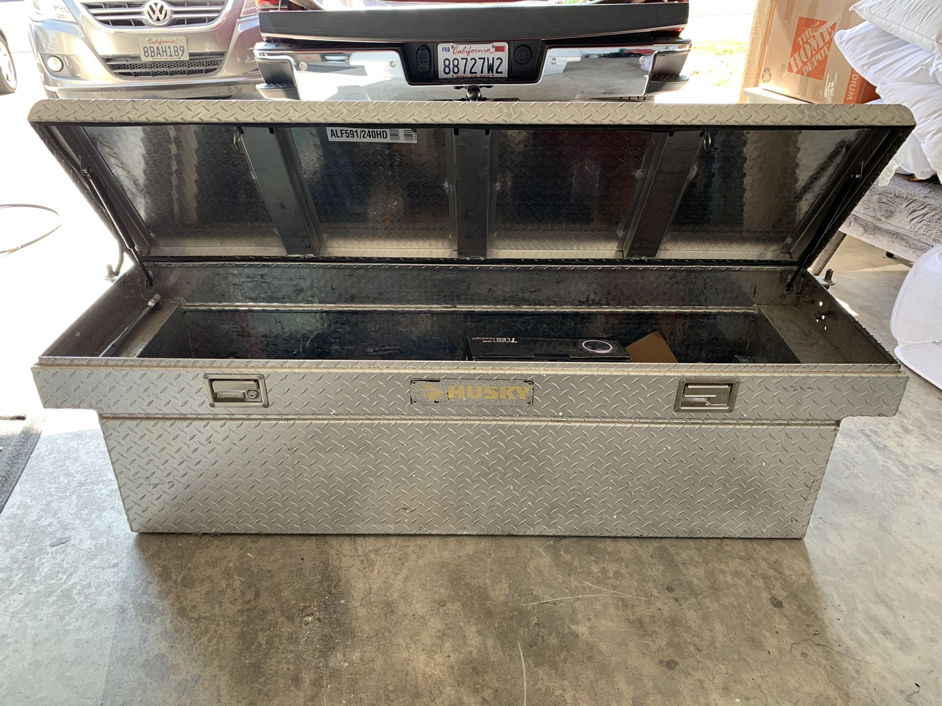 Husky Truck Tool Box for Sale in Murrieta, CA OfferUp