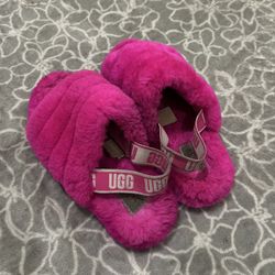 Pink UGG slippers size 3Y