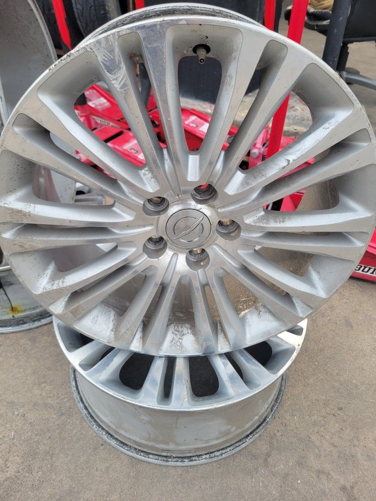 2015 -2020 Chrysler 300 Or..charger .. Rims...19 Inch