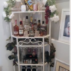Nice Tall Corner Wine Bar 