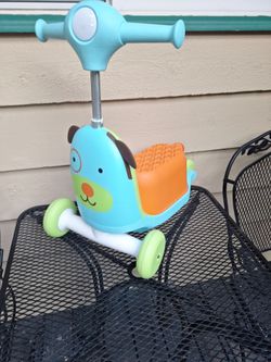 Toddlers first scooter
