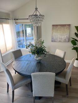 Dining room table