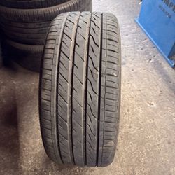 265/35/22 one tire used in good condition
