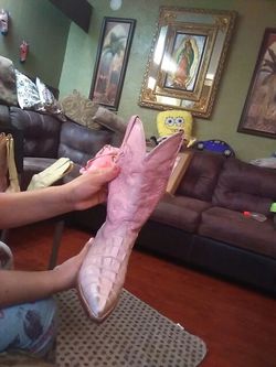 Pink cowgirl boots size 8 great shape