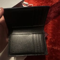 Gucci Gg Canvas Wallet