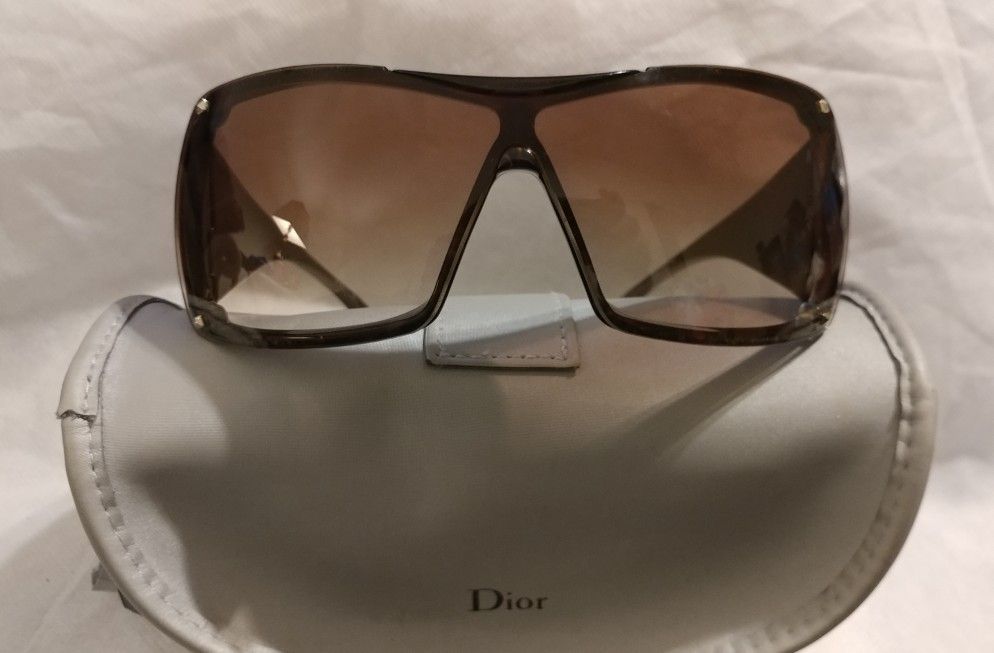 Authentic Dior Overshine brown sunglasses