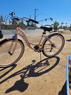 New Bayside Bike Size 26 Few Scratches But Everything Works