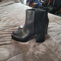 Madden Black Boots