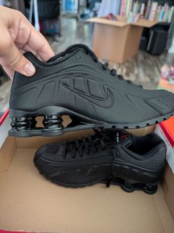 Nike Shox R4 Black