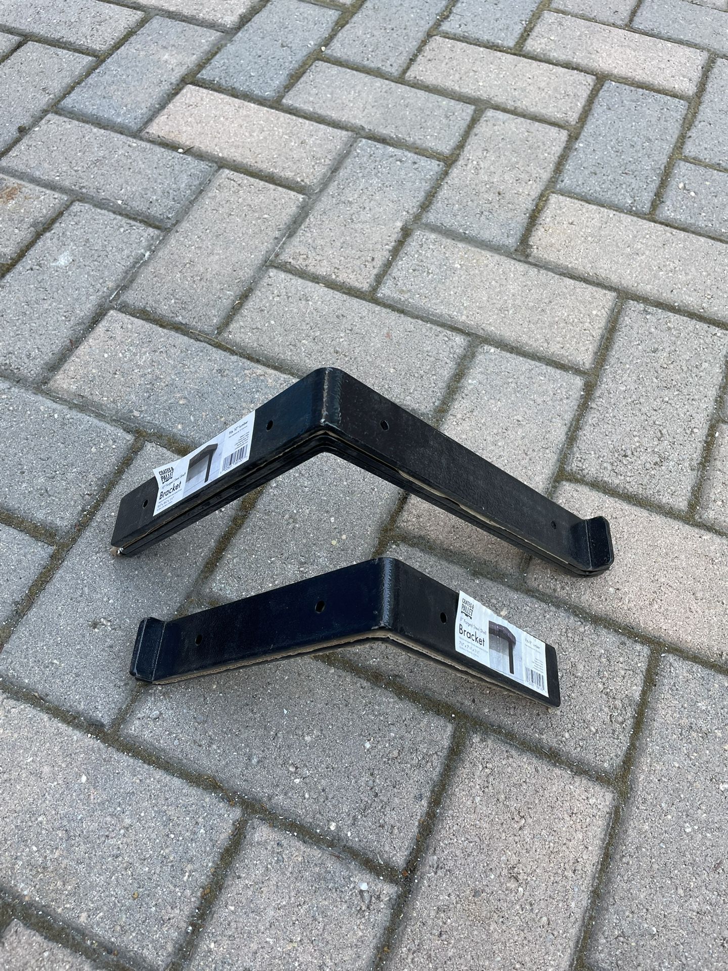 CRATES & PALLET 8”,10” Forged Steel Shelf Bracket