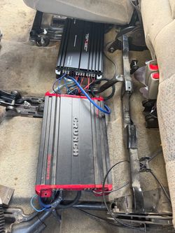 Crunch 1600W + TS Power Amp + Soundstream BX-10 Bass Processor