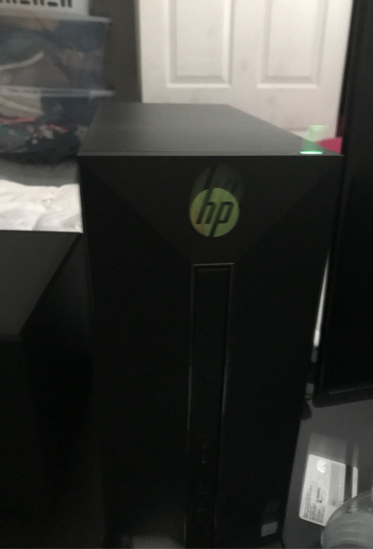 HP 2019 Pavilion Gaming Desktop Computer (Intel i5-7400 up to 3.5 GHz, NVIDIA GTX 1060 3GB, 8GB/16GB RAM, 128GB to 1TB SSD,