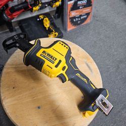 DEWALT 20V HACKSAW (TOOL-ONLY)