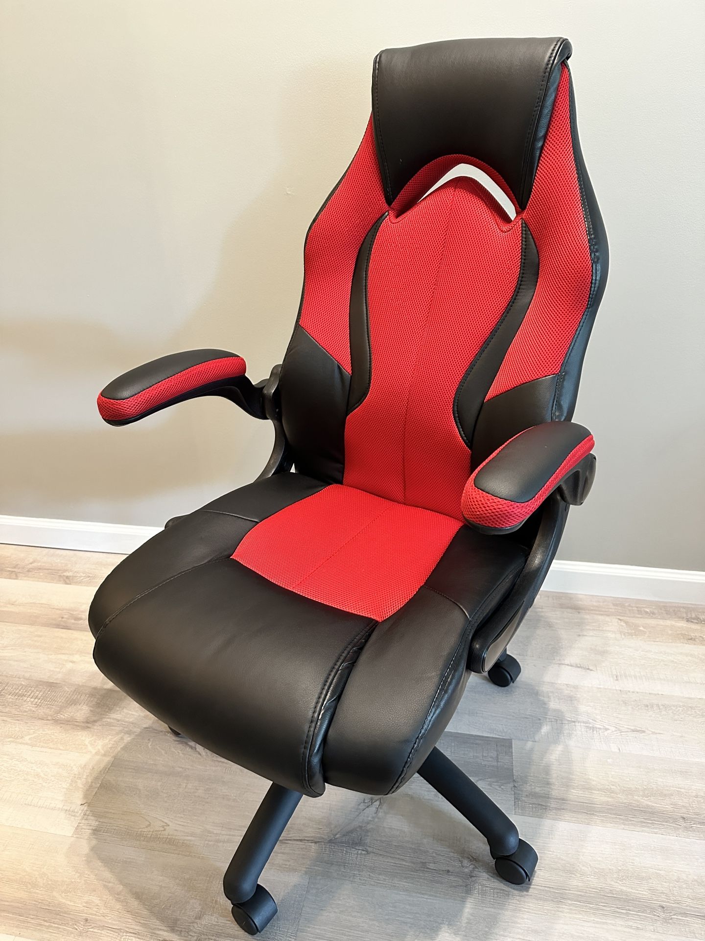 OFM Essentials High-Back Racing Style Leather Gaming Chair