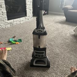 Shark Vacuum 