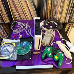 Nintendo Wii Bundle – GameCube Compatible, Tested & Working, Ready to Play