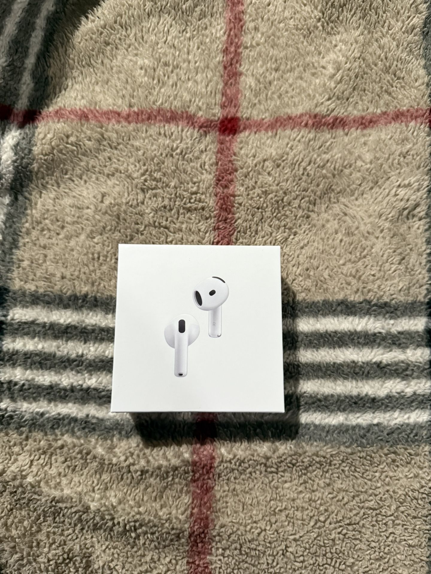 AirPods 4 With active Noise Cancellation