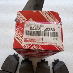 2012 Toyota Yaris Oem Front Brake Pads