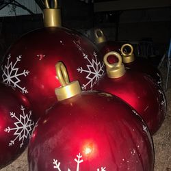 6 Red Huge Christmas Sphere Outdoor Ornaments 1 is a Seat for Photo Props