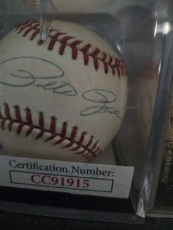 Pete Rose Autograph Baseball