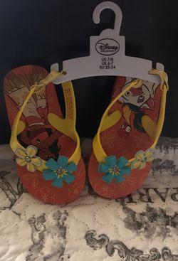 Moana Disney NEW sandals shoe size 7/8 toddler $5