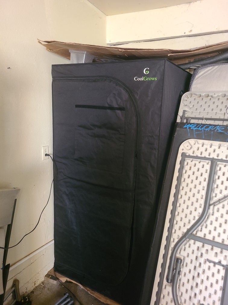 Grow Tent