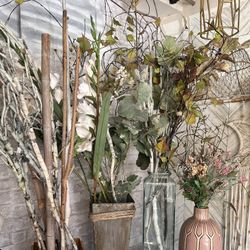 For Indoor Planters/Vases With Artificial Flowers