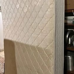 Queen Mattress 