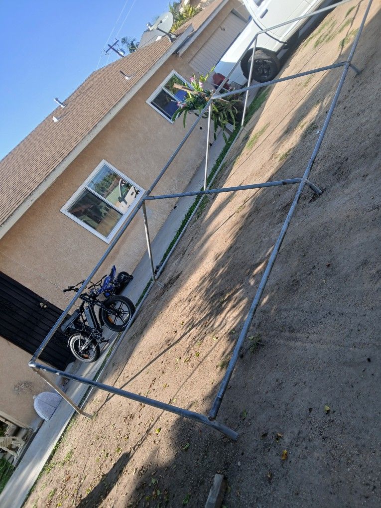 FIERROS PARA CARPA BUENAS CONDITION. 12 X 20