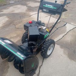 Yard Machine Snowblower 