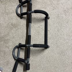 Pull Up Bar