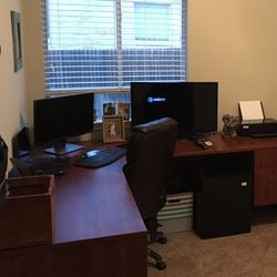 Free - L Shaped Desk