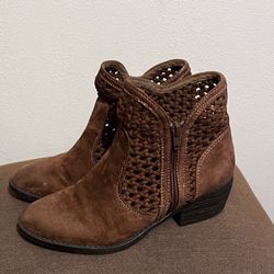 Women’s Ankle Boots Size 7 1/2