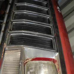 Jeep Front Grill Bumper And Headlights