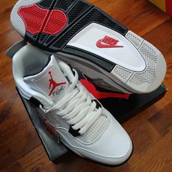 Air Jordan 4s Size 10