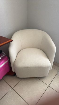 swivel chair