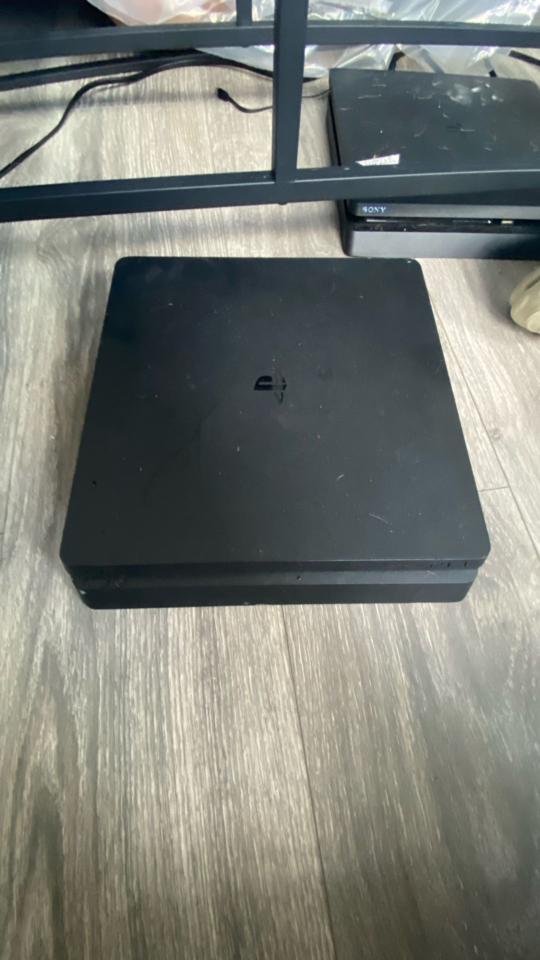 PS4