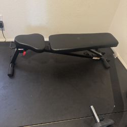 Adjustable Weight Bench – Like New