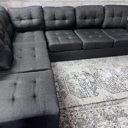 🔥New Comfortable Sleek Grey Sectional – ONLY $799! $0 Down • No Interest • Same Day Delivery 🚛✨